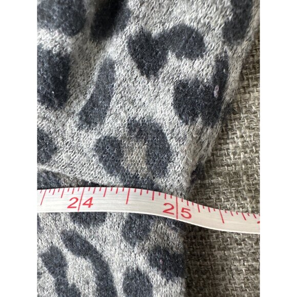 Ellen Tracy Womens XXL Black Gray Leopard Print Soft Lightweight Sweater Top - Picture 7 of 8